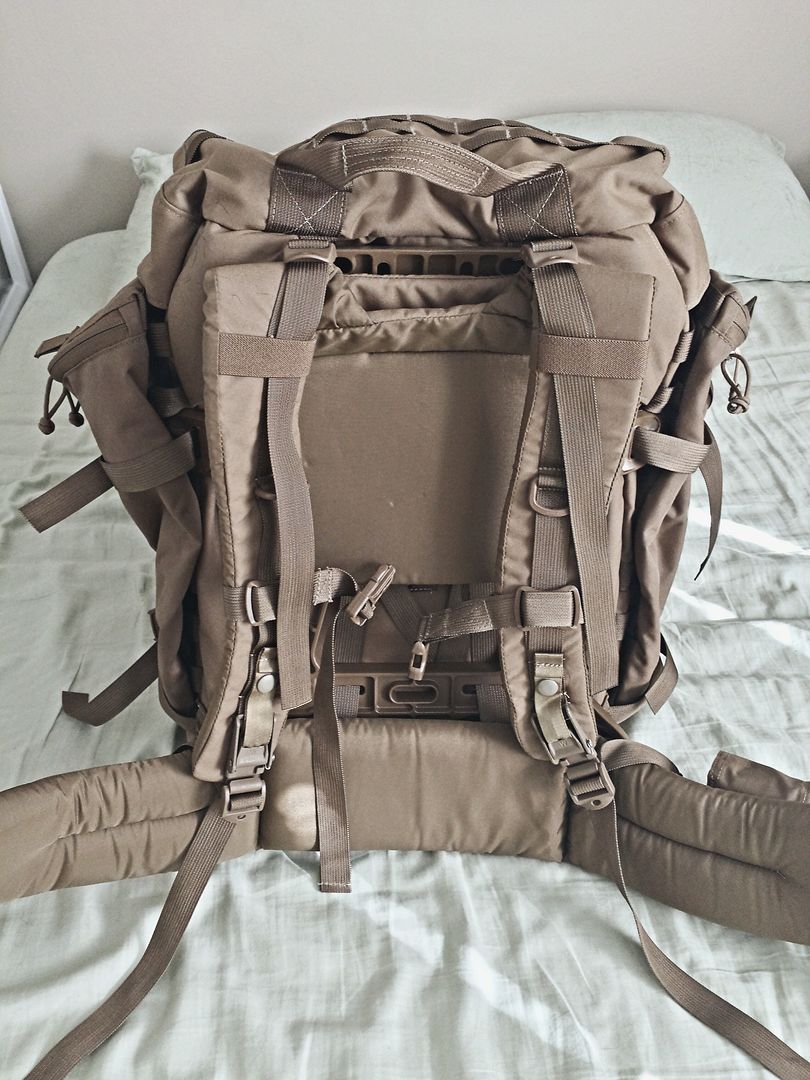 3RD line loadouts Rucksack/pack pics